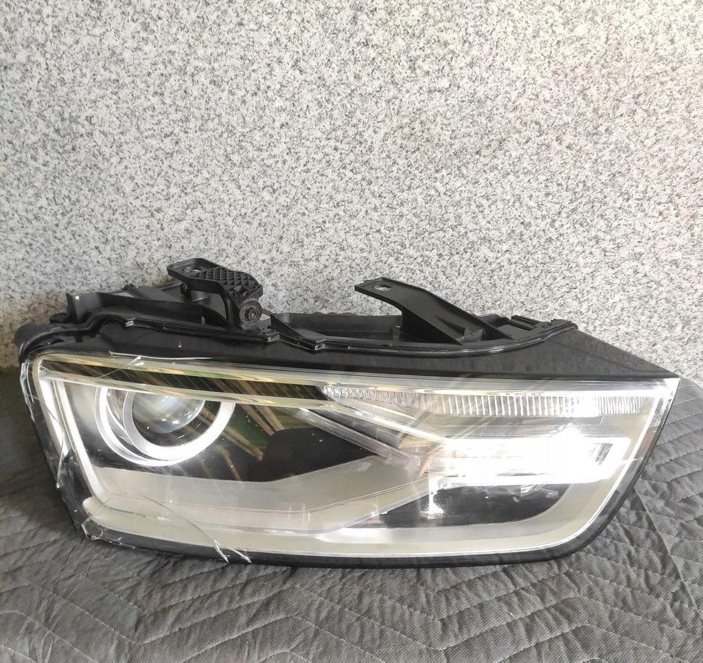 Audi Q U Reflektor Prawy Lampa Bi Xenon Usa