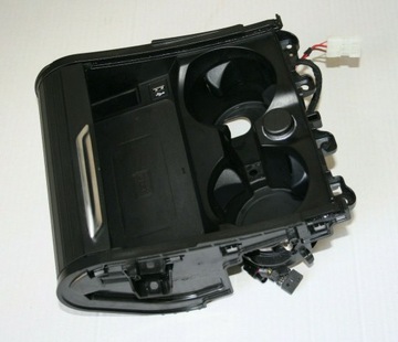 BMW G01 G02 підсклянник коробка для зберігання зарядний пристрій