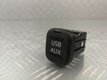 Kd45669u0 роз'єм вхід USB AUX порт для MAZDA CX-5