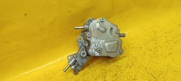 ВАКУУМНЫЙ НАСОС VW PASSAT B5 LIFT 1,9 TDI 038145209A 00-05r .