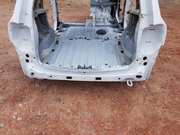 Dacia DUSTER II задній ремінь підлогу багажника 20R.