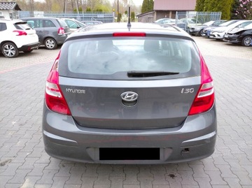 HYUNDAI I30 і 1 FD задня кришка багажника 9a