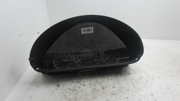 Mercedes W209 CLK a2095404211 Європейський лічильник годинник