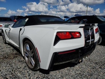 кадр з документами Chevrolet Corvette c7