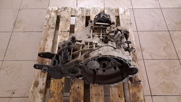 Коробка передач KIA CEED і HYUNDAI i30 і 06-12 1.6 CRDi WBJ6C