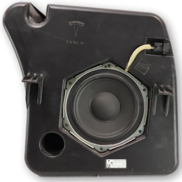 TESLA MODEL S LIFT SUBBOUFER SPEAKER 1042544-00-A