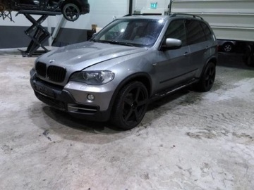 BMW X5 E70 крышка багажника SPACEGRAU A52/7