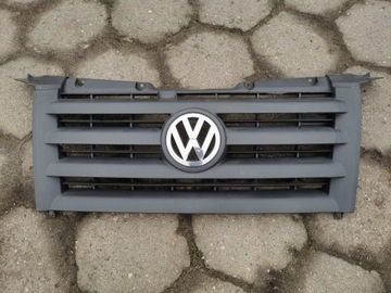 VW Crafter решітка радіатора 2e0853653
