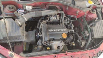 Двигун Opel Corsa C 1,0 Z10XEP 2003 року випуску