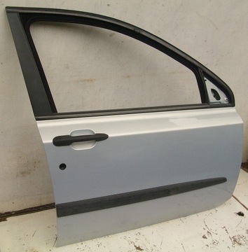 $ - Fiat STILO 5D двері права передня передня 823