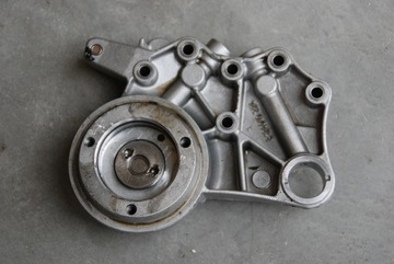 A4 B8 A5 2.0 TFSI кожух корпус валу 06H103166G