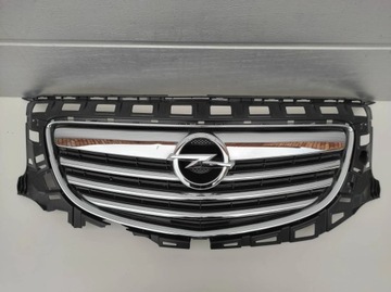 Решітка радіатора Opel Insignia A і