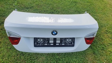 klapa bagażnika 300 Alpinweiss BMW E90 w kolor