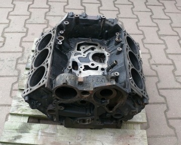 Блок двигуна AUDI A6 C6 3.0 TDI BMK 059103021AB