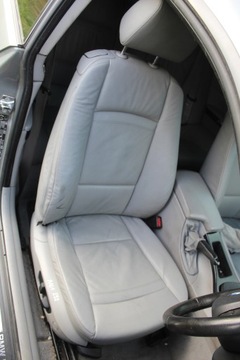 Праве сидіння світло-сірий ele REG BMW E92