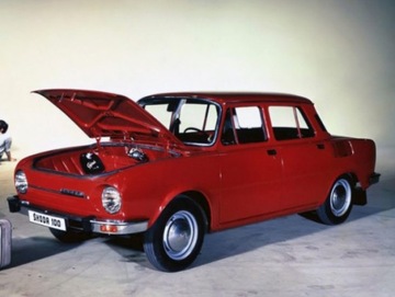 SKODA 100 WSPORNIK MOSTU PRZEDNIEGO 69-82