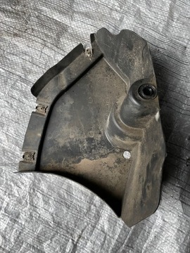 Накладка шасі П BMW F20 F21 F22 51757241836