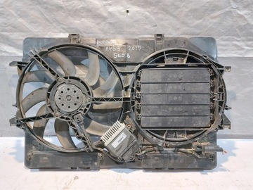 Вентилятор радиатора AUDI A4 B8 2.0 TDI 8K0121003L