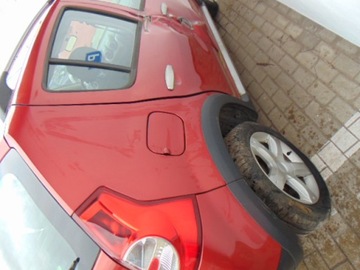 DACIA SANDERO STEPWAY І 2011 ЗАДНЄ ПРАВЕ КРИЛО