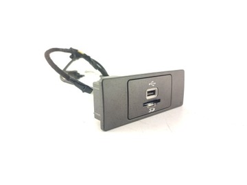 CZYTNIK KART SD GNIAZDO USB FORD MONDEO MK5