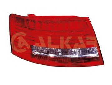 LAMPA TYLNA ZESPOLONA AUDI