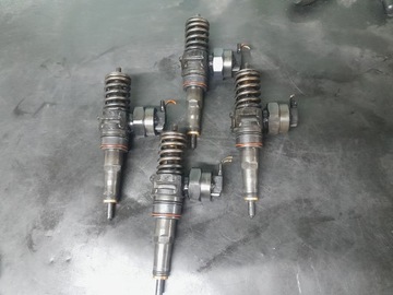 НАСОСИ AUDI VW TDI 038130073F КОМПЛЕКТ