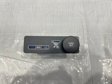 JAGUAR E-PACE GNIAZDO ZAPALNICZKI USB