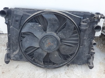 комплект радиатора и вентилятор mercedes 3.5 CDI w218
