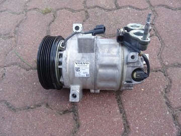 VOLVO S60 компресор кондиціонера 32260849