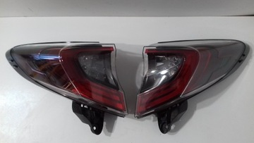 Toyota CHR C-HR светодиодный фонарь задний левый правый 2016-