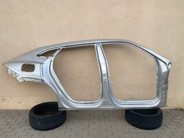 Lamborghini Urus крило Бічне покриття праве