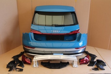 Задній бампер багажника Лампа Audi e-tron 55 LV5S