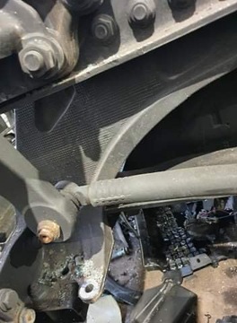 Mercedes actros arox лапа кріплення ресори