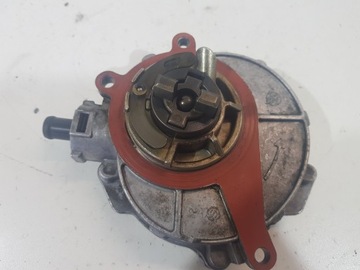 VACUM POMPA AUDI A4 B8 A5 A6 3.2FSI 06E145100M