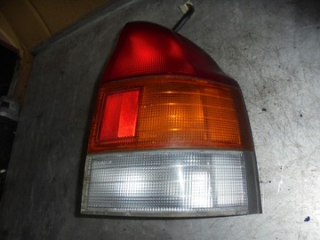 Задний правый фонарь Mazda 323P BA