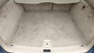 BMW E61 płyta podłoga bagażnika beżowa CREAMBEIGE