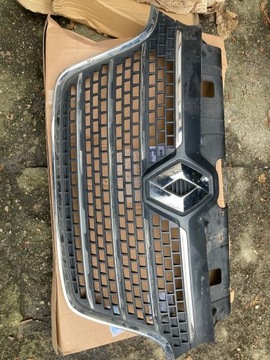 RENAULT MASTER IV GRILL ATRAPA ZDERZAKA 623109004R