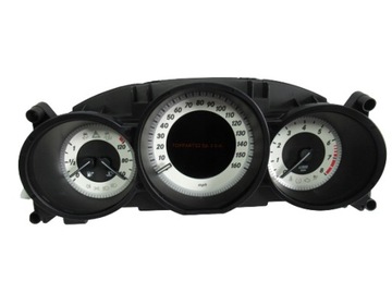 MERCEDES CLS W218 лічильник годин США A2189001907