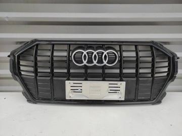 Решітка радіатора Audi Q3 II 83A S-LINE