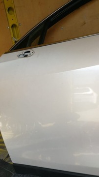 Lexus UX дверь левая передняя 19R