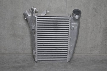 NOWY ORYGINALNY INTERCOOLER AUDI RS7 4K V8T 19>