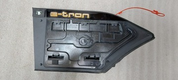 AUDI E-TRON A6 C8 зарядна розетка 4KE810002