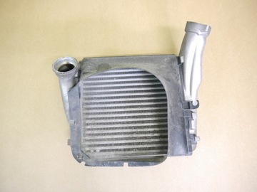 TOUAREG CEYENNE CHŁODNICA INTERCOOLER 7L5145804C