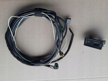 VW SKODA SEAT USB ПОРТ AUX 5G0035222E 5Q0035726E