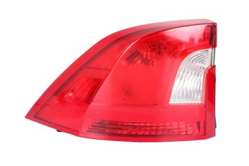 LAMPA LEWY TYŁ TYLNA W BŁOTNIK VOLVO S60 II / CC