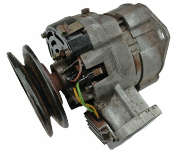 KOMPLETNY ALTERNATOR FIAT 126P PRĄDNICA MALUCH PRL