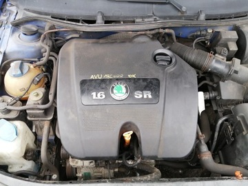 SEAT LEON VW двигун GOLF 1.6 8V SR AVU 186.000 к. с.