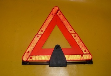Попереджувальний трикутник кріплення AUDI A4 B6 CABRIO