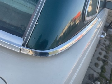 Бічна планка даху жорсткого хардтопа Mercedes 107