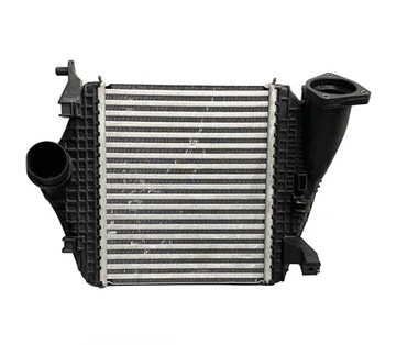 LAMBORGHINI URUS chłodnica air cooler 4M0145804BT